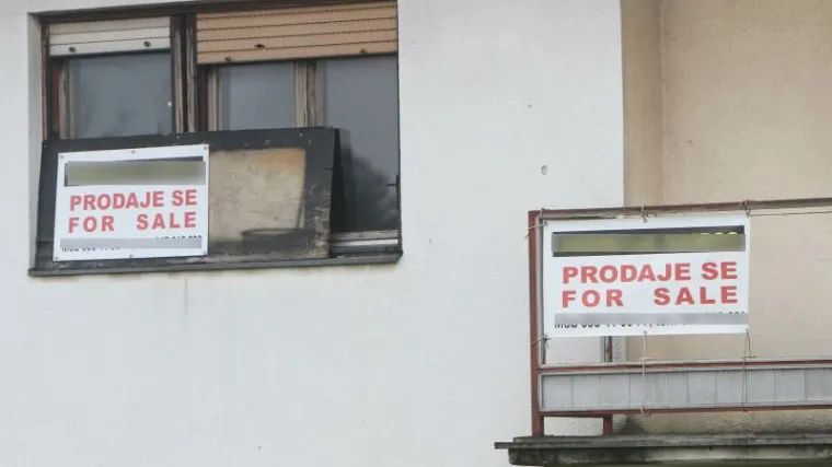 'Na tablama pi&scaron;e "Prodajem kuću", ali to zapravo znači "Odlazim"'