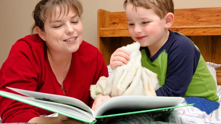 Traže se volonteri koji će bolesnoj djeci u splitskom KBC-u pričati priče za laku noć