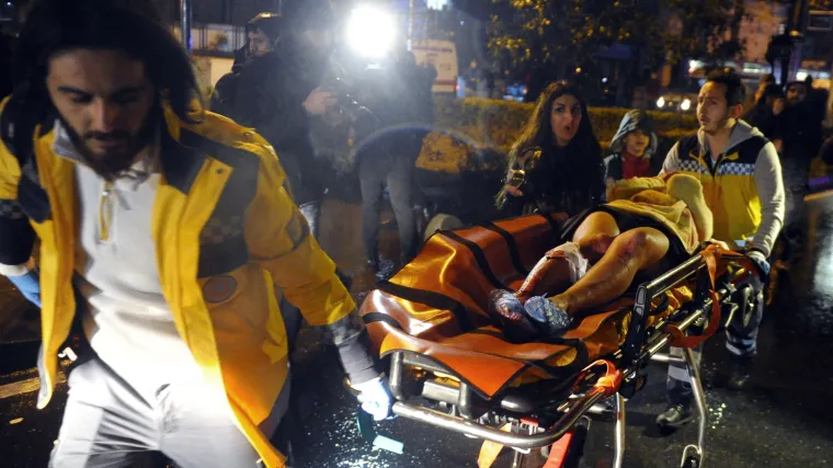 Počinitelj krvavog napada na noćni klub u Istanbulu identificiran je kao uzbekistanski džihadist, pripadnik Islamske države