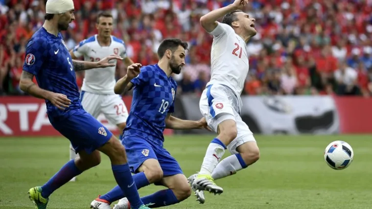 Vučica ne odustaje od hrvatskog veznjaka