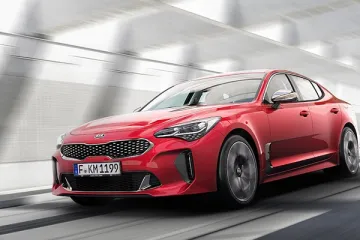 STIGLA KIA STINGER GT: Najsportskiji model južnokorejskog proizvođača traži svoje mjesto u visokom društvu