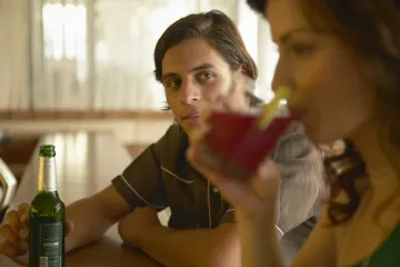 Odlična ideja: bar uveo tajno piće kako bi im žene mogle reći da su u opasnosti