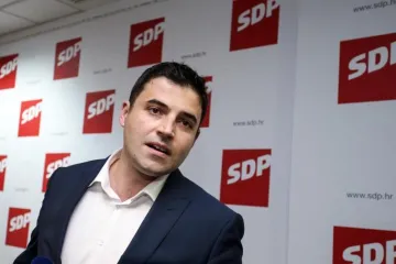 Referendum o kupnji dionica INA-e jedna je od opcija, Bernardić: 'Neprihvatljivo je da se proda dio dionica HEP-a'