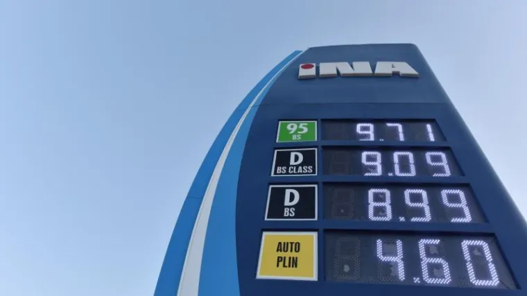 Dobre vijesti za vozače: nakon sedam tjedana uzastopnog rasta, pojeftinile cijene goriva