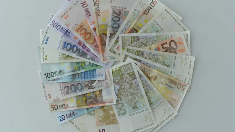 Treba li Hrvatskoj euro: otkrivamo gdje ćemo na njemu zaraditi, a gdje izgubiti