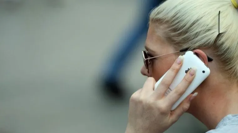 Nove kupce mame raznim ponudama, a sve se lomi na leđima starijih korisnika