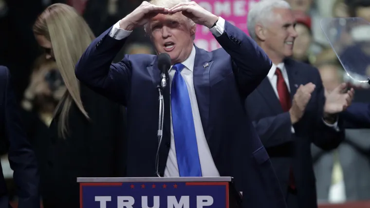 Trumpova dugoočekivana konferencija za medije u sjeni skandala