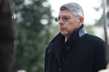 Reiner na skijanje opet poveo tjelohranitelje koje vi plaćate