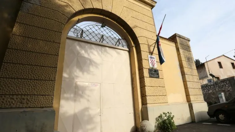 Je li moguće da je samo - odšetao?