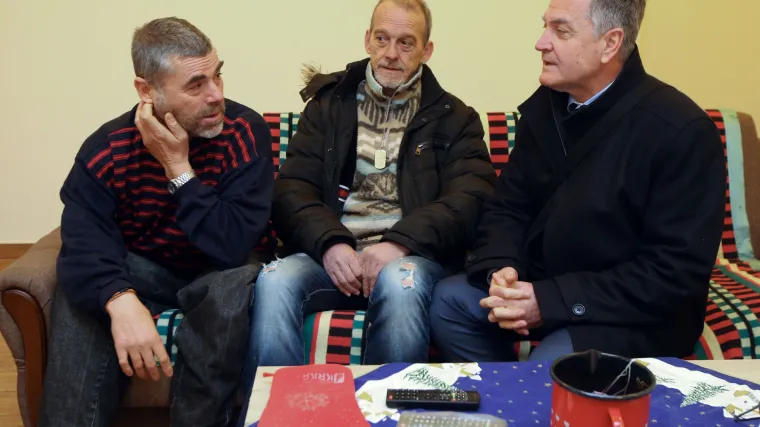&Scaron;ibenski gradonačelnik obi&scaron;ao prenoći&scaron;te za beskućnike i donirao novac za kuhinju