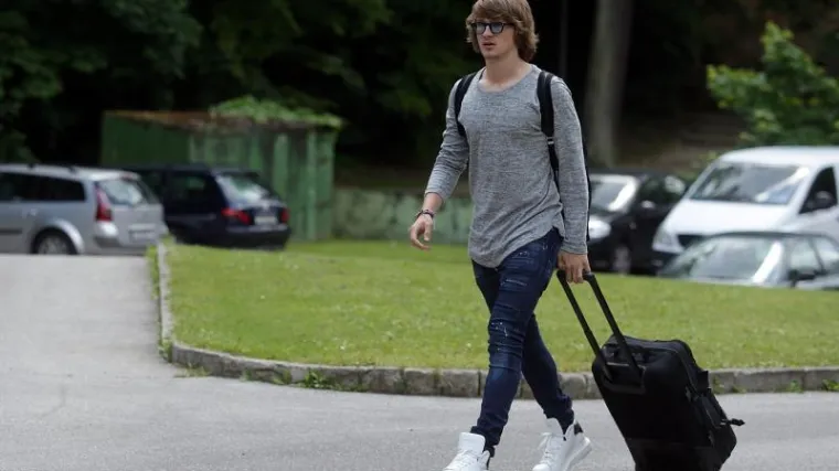 Tinu Jedvaju s računa počistili pola milijuna kuna!