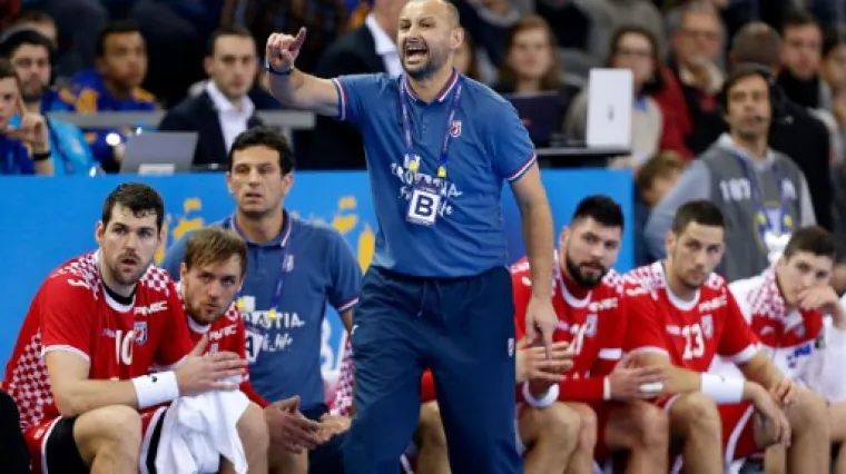 'Moji mladi igrači su pod stresom. Ali ovako se igra za Hrvatsku'
