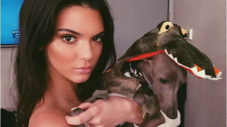 Dermatologinja Kendall Jenner: "Ovo uporno radimo kod či&scaron;ćenja kože, a time je samo uni&scaron;tavamo!"