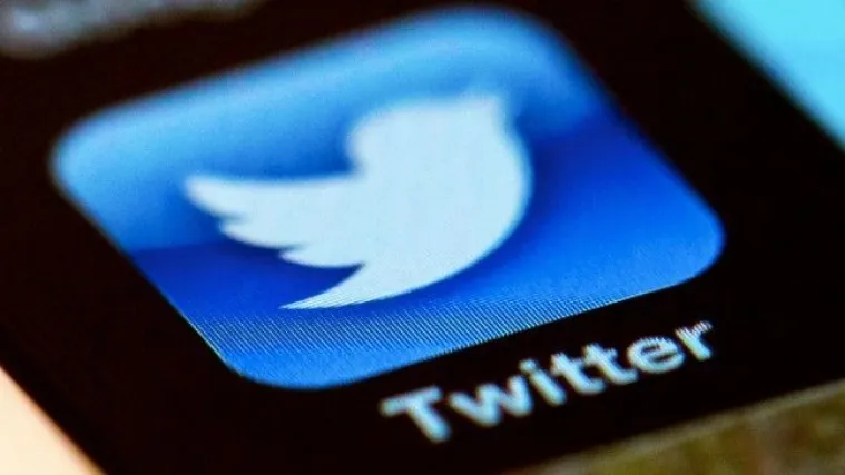 Otpustili zaposlenicu &scaron;kole jer je učeniku ispravila pravopis putem Twittera