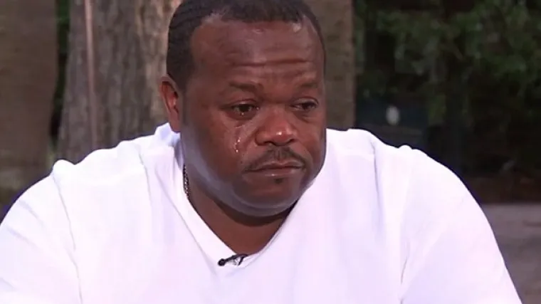 Odgojio djevojku koju je njegova biv&scaron;a otela kao bebu prije 18 godina, kroz suze poručuje: 'Ona će uvijek biti moja kći'