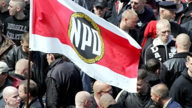 Njemački Ustavni sud odbio zabraniti neonacističku stranku NPD: 'Stranka stremi ciljevima koji se protive ustavnom poretku, ali ne postoje indicije o tome da bi u svom naumu mogla imati uspjeha'