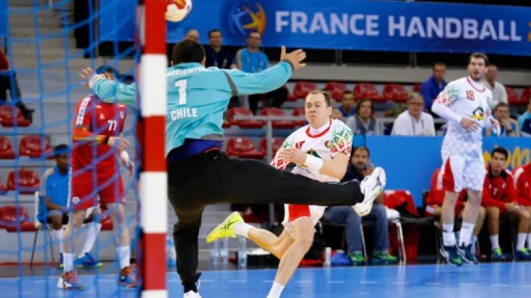 Stao je na gol i počeo raditi - čuda!