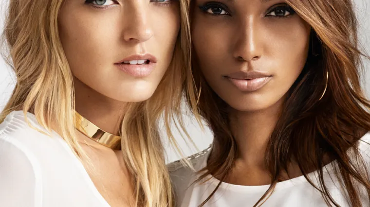 Nova Liu Jo modna kampanja slavi prijateljstvo i #StrongTogether koncept