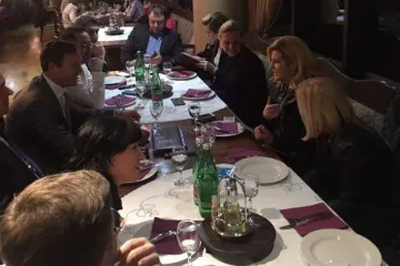 Predsjednica s najužim timom slavila - što?!