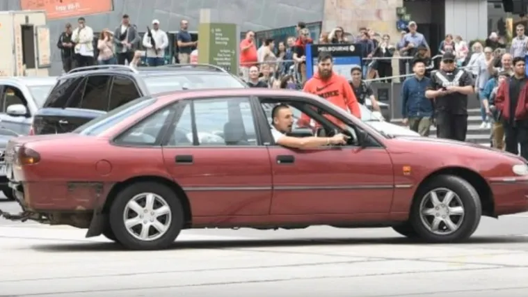 Tri osobe poginule, a 20 ozlijeđenih nakon divljanja automobila u Melbourneu