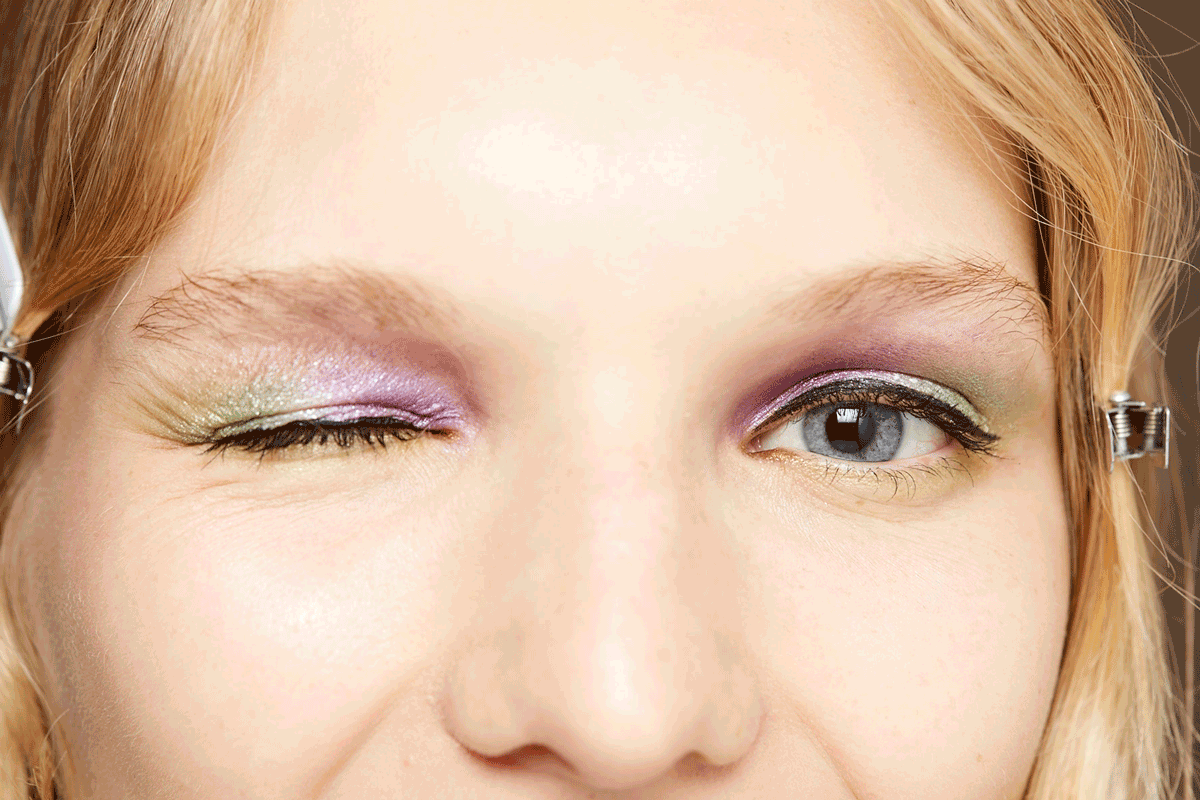 Akvarel na očima novi je make-up trend za proljeće 2017., evo kako ga postići