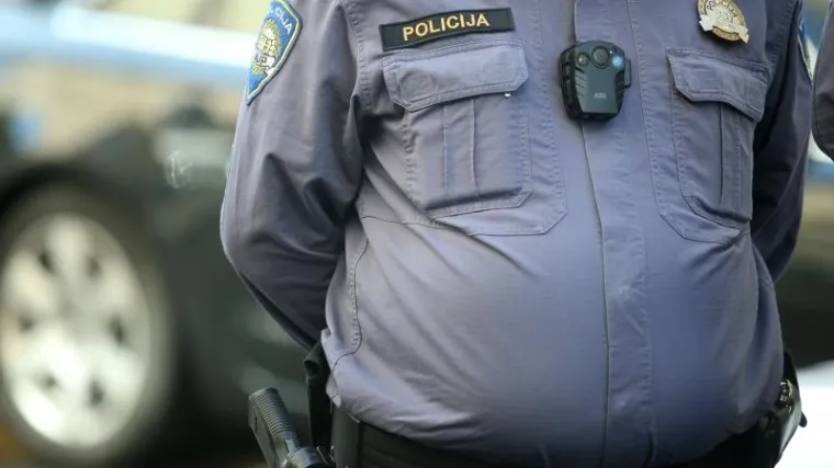 Dojavljivao im povjerljive podatke o racijama?