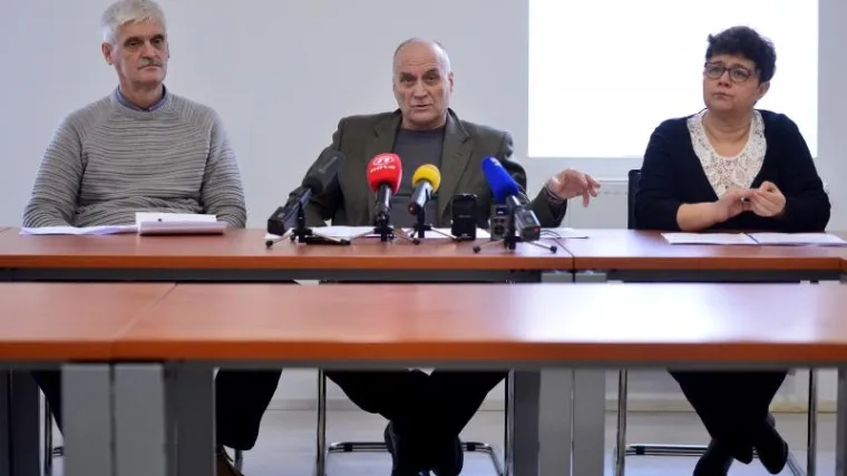 Sindikati sve glasniji: 'Nisu ni zagrijali stolice, a već su krenuli u čerečenje HEP-a'