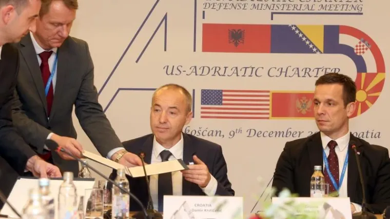 Prva ostavka u vladi Andreja Plenkovića: Brzica ponudio ostavku jer nije postao državni tajnik?