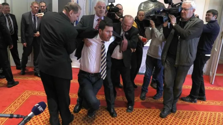 'Zadnji put kada netko nije mogao pobijediti Ivana Pernara, na njega je izvr&scaron;en atentat'