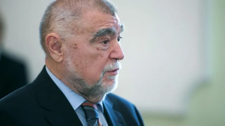 'To je bio radni logor', 'tu su i tijela domobrana i usta&scaron;a': iza&scaron;la snimka Mesića kako relativizira zločine u Jasenovcu