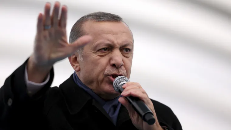 Ustavna redorma za povećanje Erdoganovih ovlasti predana na potpis: građani u proljeće izlaze na referendum