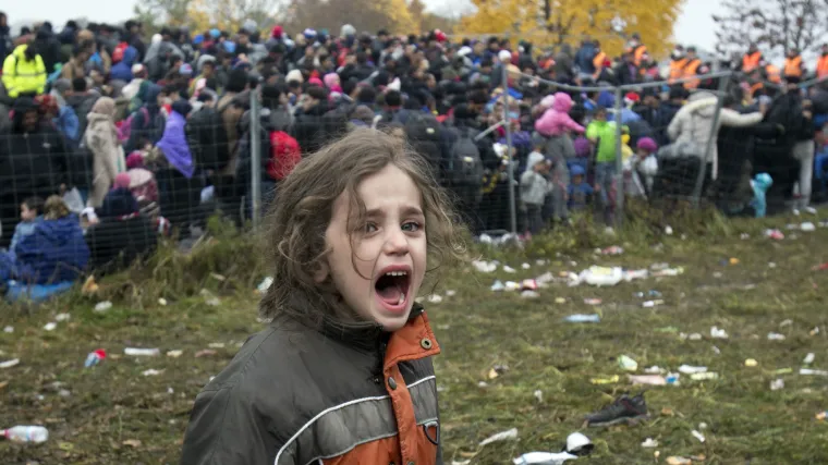 Udruge tvrde: vi&scaron;e od stotinu migranata vraćeno iz Hrvatske u Srbiju, policija ih tukla i maltretirala