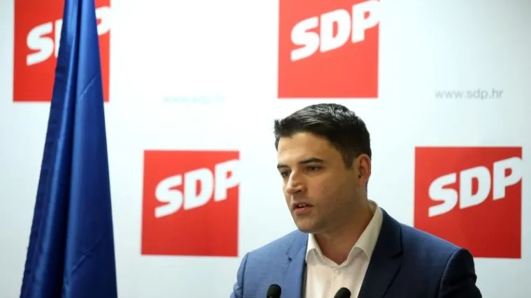 Digli iznos članarine! Zastupnici će izdvajati 1000 do 1300, EU zastupnici 3000 kuna