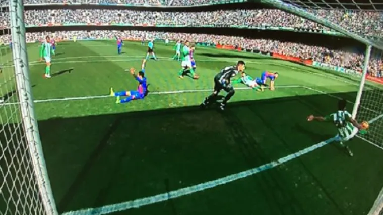 'Sudac je slijep ili navija za Real'