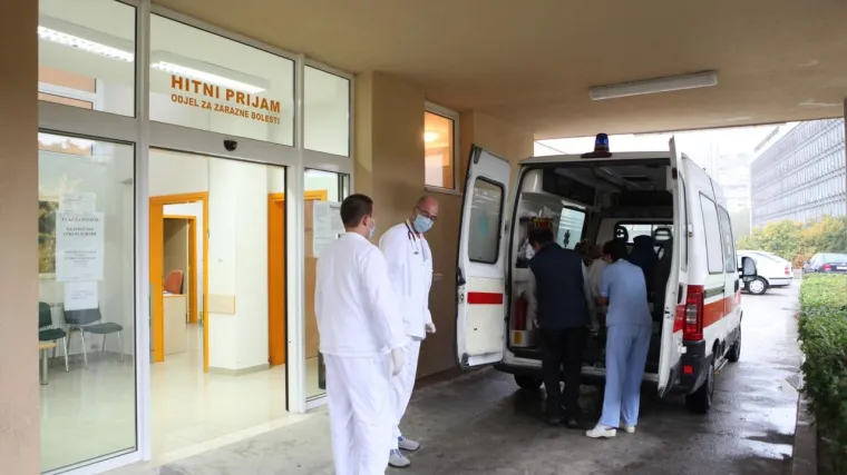 U splitsku bolnicu dovedene dvije bebe bez znakova života!