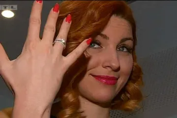 Katarini Rautek napokon je krenulo, ali ispod površine i dalje je strah: Koga se to pjevačica boji?