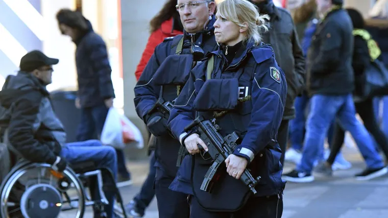 U Berlinu uhićene tri osobe osumnjičene za terorizam