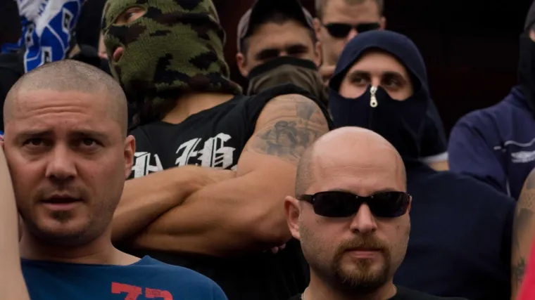 Nagrađivana drama Branka Schmidta pruža pogled na živote četvorice prijatelja iz kvarta (Metastaze)