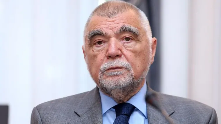 Mesić podnio ostavku na dužnost počasnog predsjednika Saveza antifa&scaron;ističkih boraca