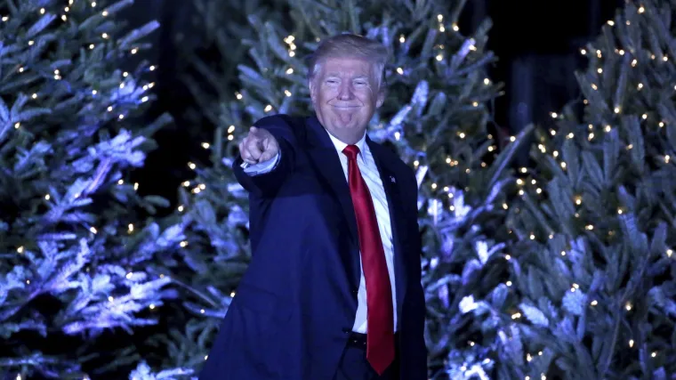 Sad mu smetaju i suze: Trump napao senatora jer je plakao te ponosno poručio kako on to nije radio otkad je bio beba