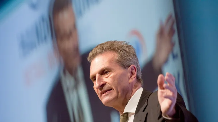 Oettinger pozvao: 'Europa se ne smije dati uvući u Trumpovu igru 'zavadi pa vladaj', moramo biti oprezni'