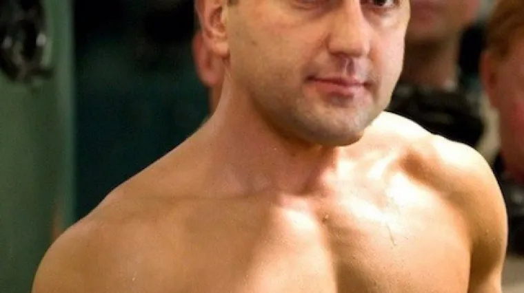 Premijer ismijan na dru&scaron;tvenim mrežama: 'Hvali se da je bio aktivni sporta&scaron;, ali u služenju vojske ga je spriječila anemija'