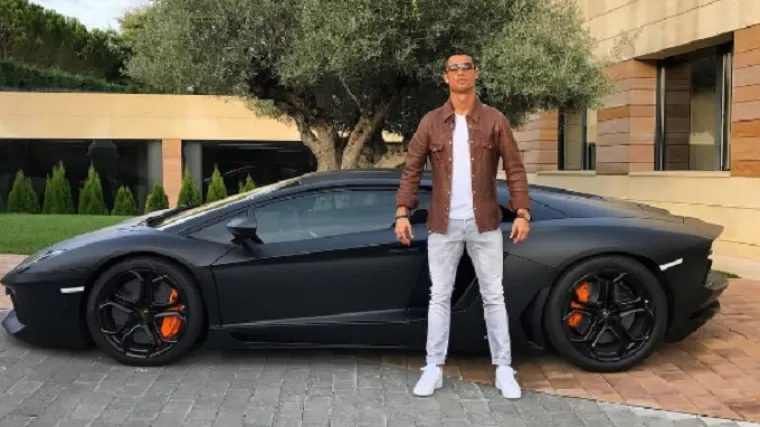 Ronaldo je sa svojim ludim bogatstvom uspio ući u povijest