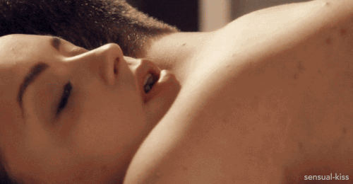 Ovo je pjesma koju trebate pustiti tijekom seksa za bolji orgazam