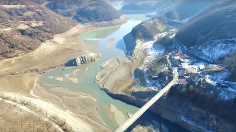 Nestalo jezero u BiH: direktor elektrane ima svoju, pomalo bizarnu, teoriju gdje su nestale ribe