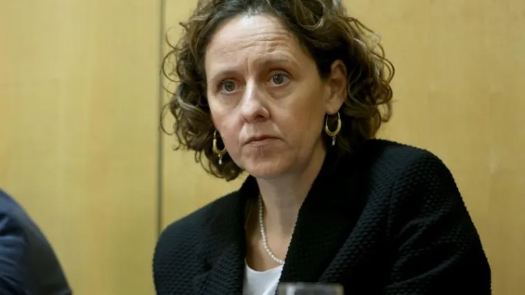 Obuljen će se naći na udari s tri različite strane