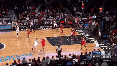 Zbog ovog zakucavanja Amerikanci su hrvatsku zvijezdu prozvali Air Bojan