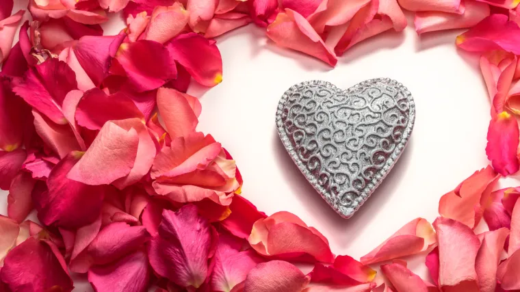 Kako je nastalo Valentinovo, jesu li ga obilježavali na&scaron;i stari i za&scaron;to poklanjamo ruže?