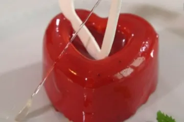 Načulite uši i olovke u ruke jer stiže desert za zaljubljene!