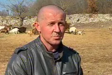 Slavonac s titulom tate godine: samohrani otac odgaja šestero djece i podiže farmu koza kako bi prehranio obitelj